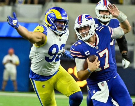 Josh Allen está a la altura de sus ganancias de entrenamiento durante el verano
